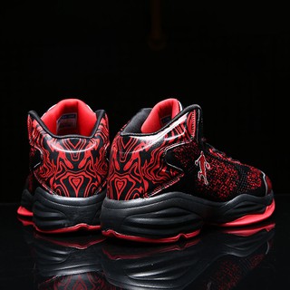 kyrie venom