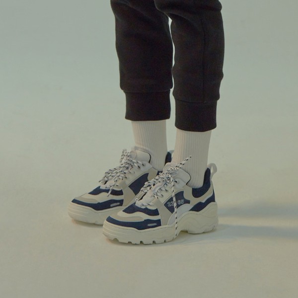 sneakers multi color