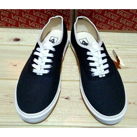 vans black and beige