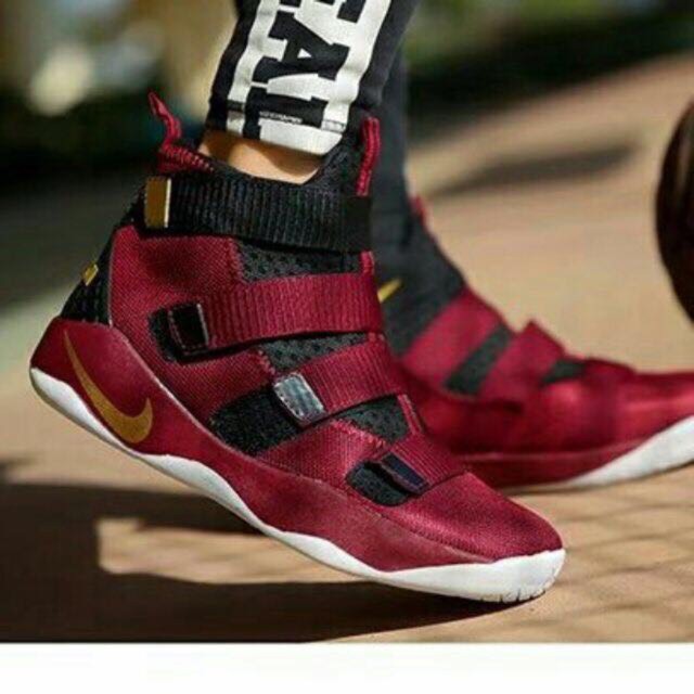 strap lebron shoes