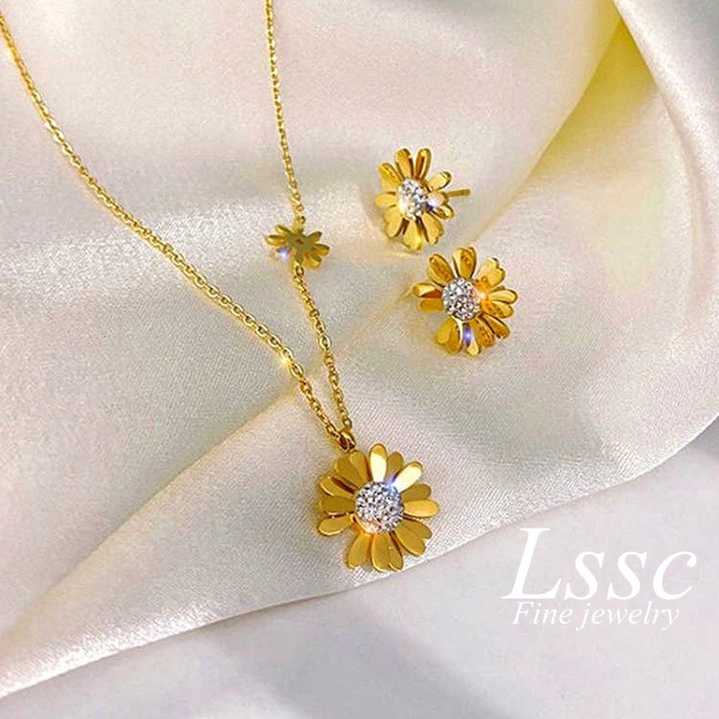 Daisy Stainless Steel Necklace for Women Non Tarnish Kwintas Gold Chain