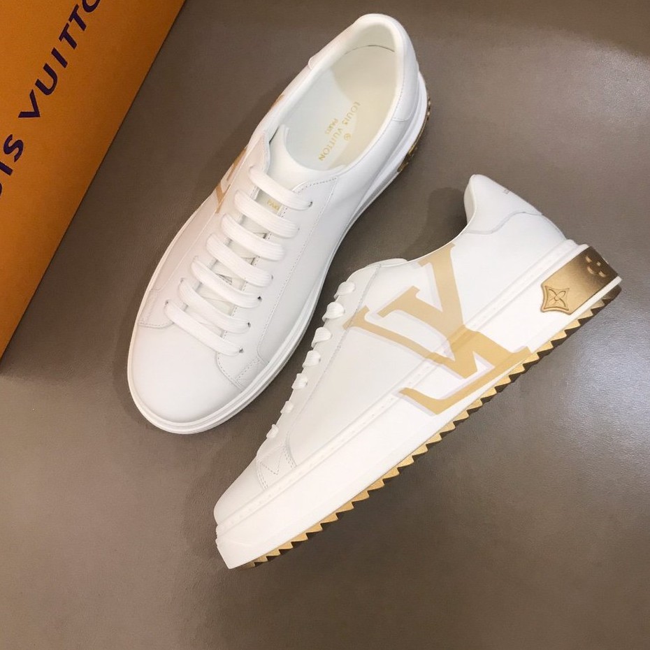 Shop Louis Vuitton 2022 SS Street Style Leather Logo Sneakers by lufine