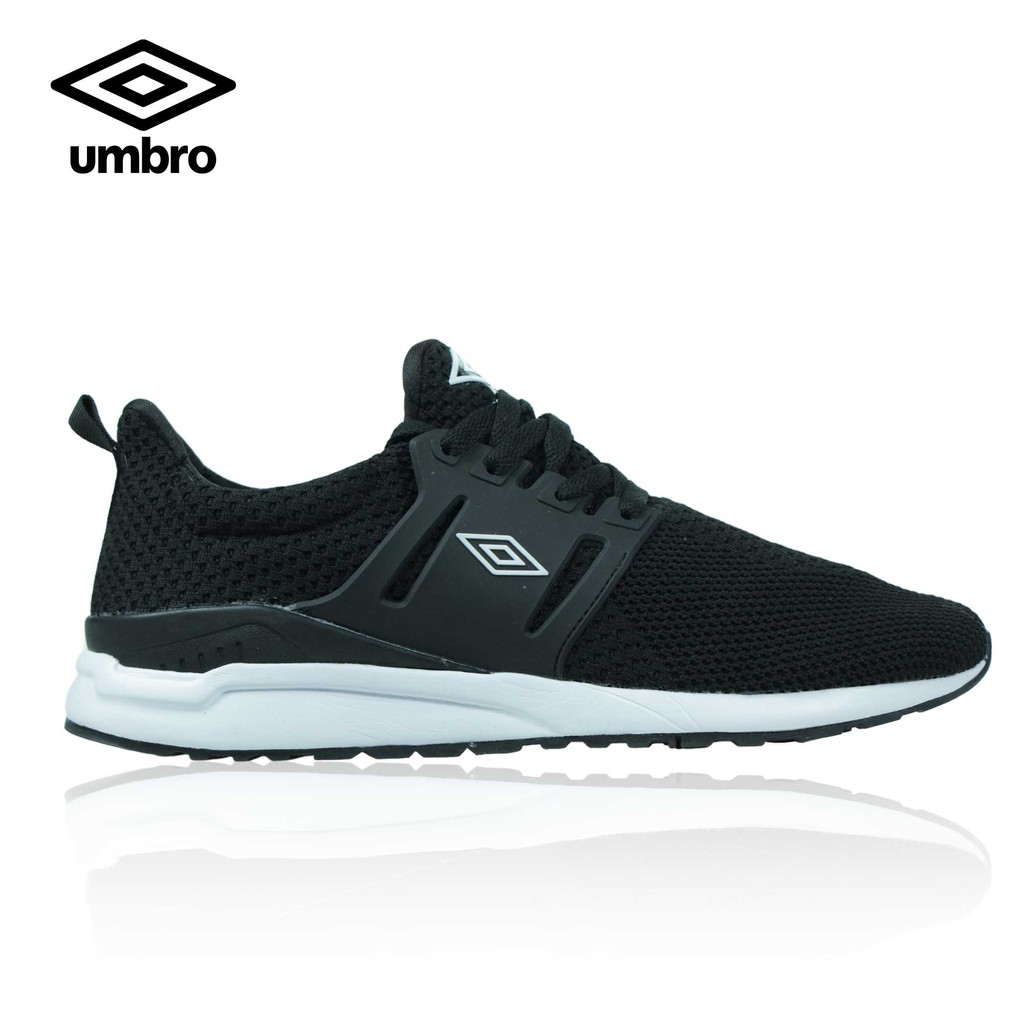 umbro shoes white