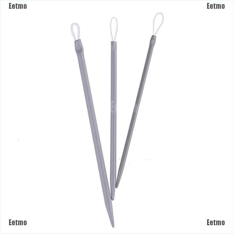 knitting needles