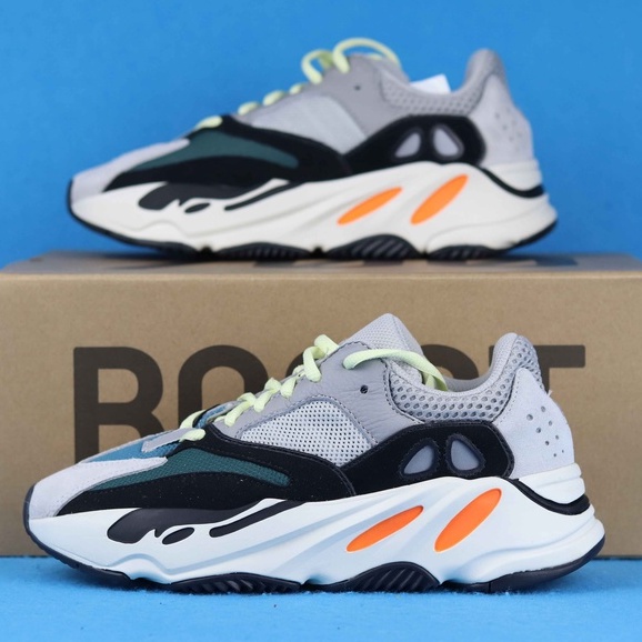 yeezy 700 wave runner size 13
