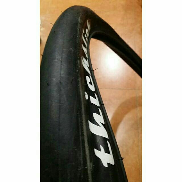 thickslick tires 700c