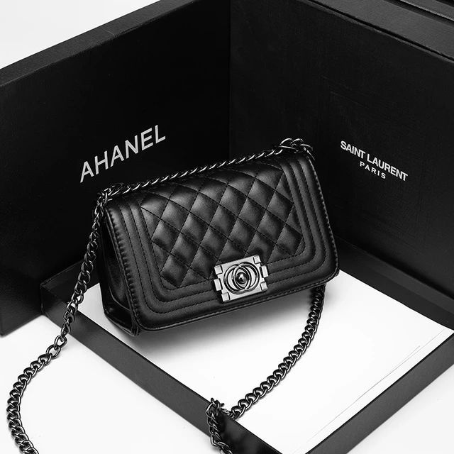 chanel black chain purse