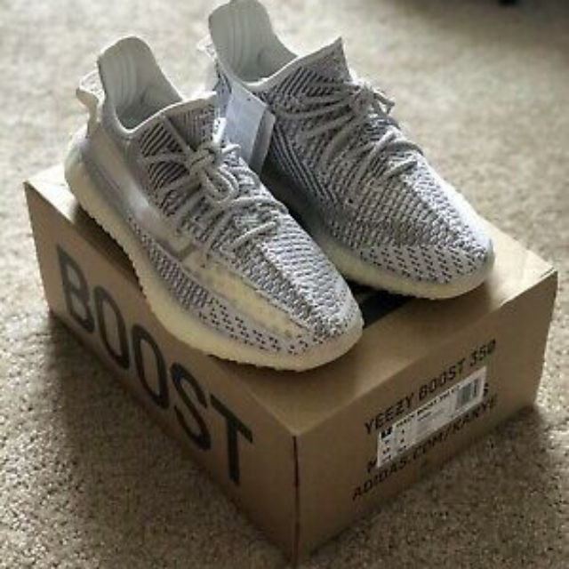 yeezy v2 static white