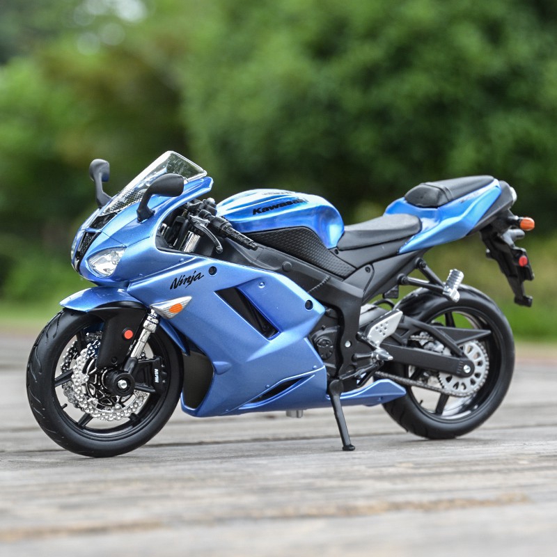 Maisto Kawasaki Ninja ZX-6R Black/Red Motorcycles 1/12 Diecast Model 