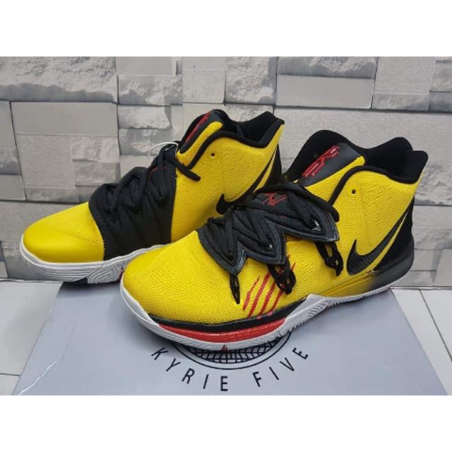 Nike Mens Kyrie 5 Basketball Shoes 9 Black Metallic Gold