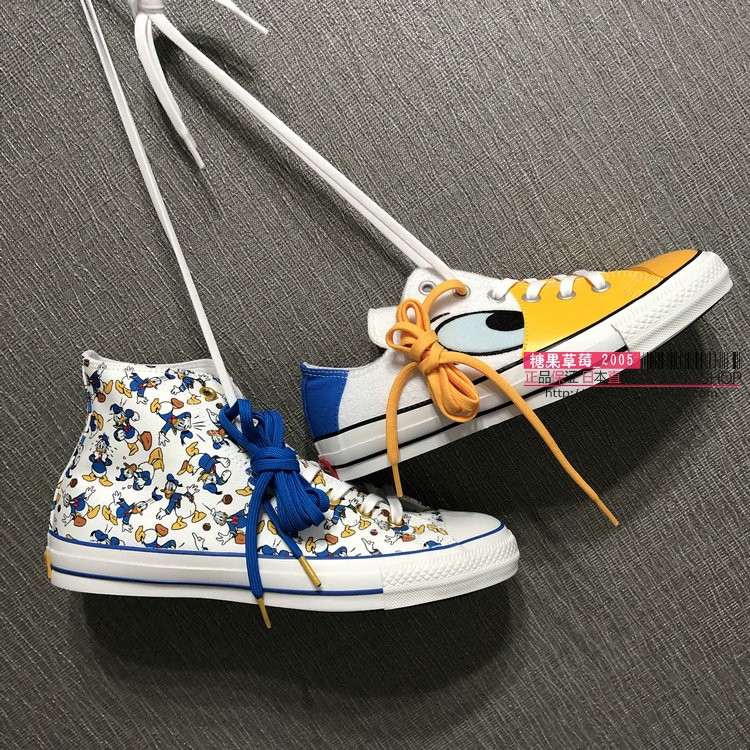 donald duck converse