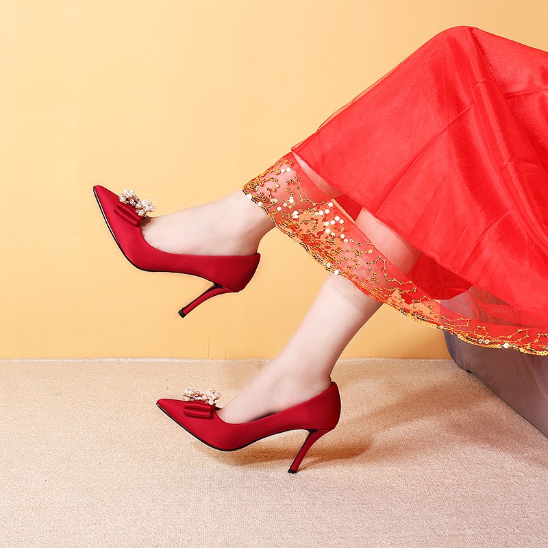 red wedding shoes low heel