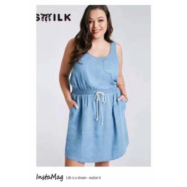 denim dress curvy