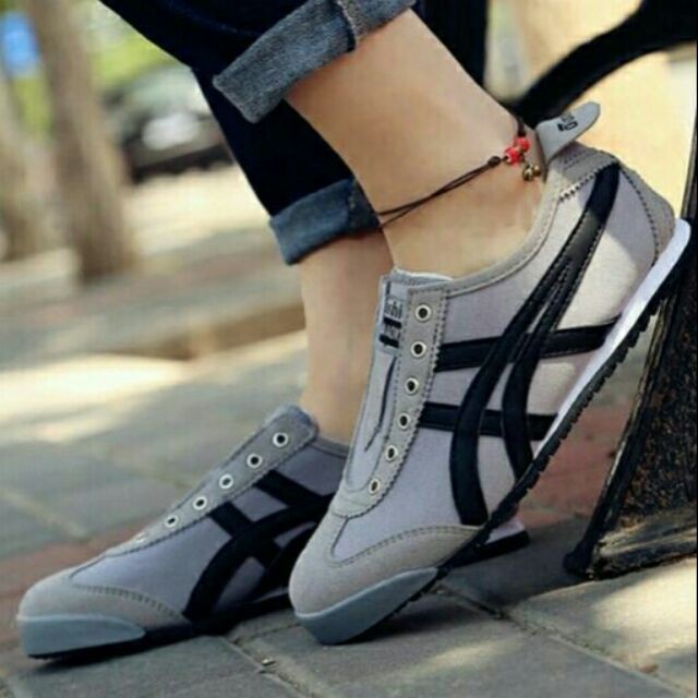 Onitsuka Tiger Mexico 66 Slip On Black Grey Shopee Philippines