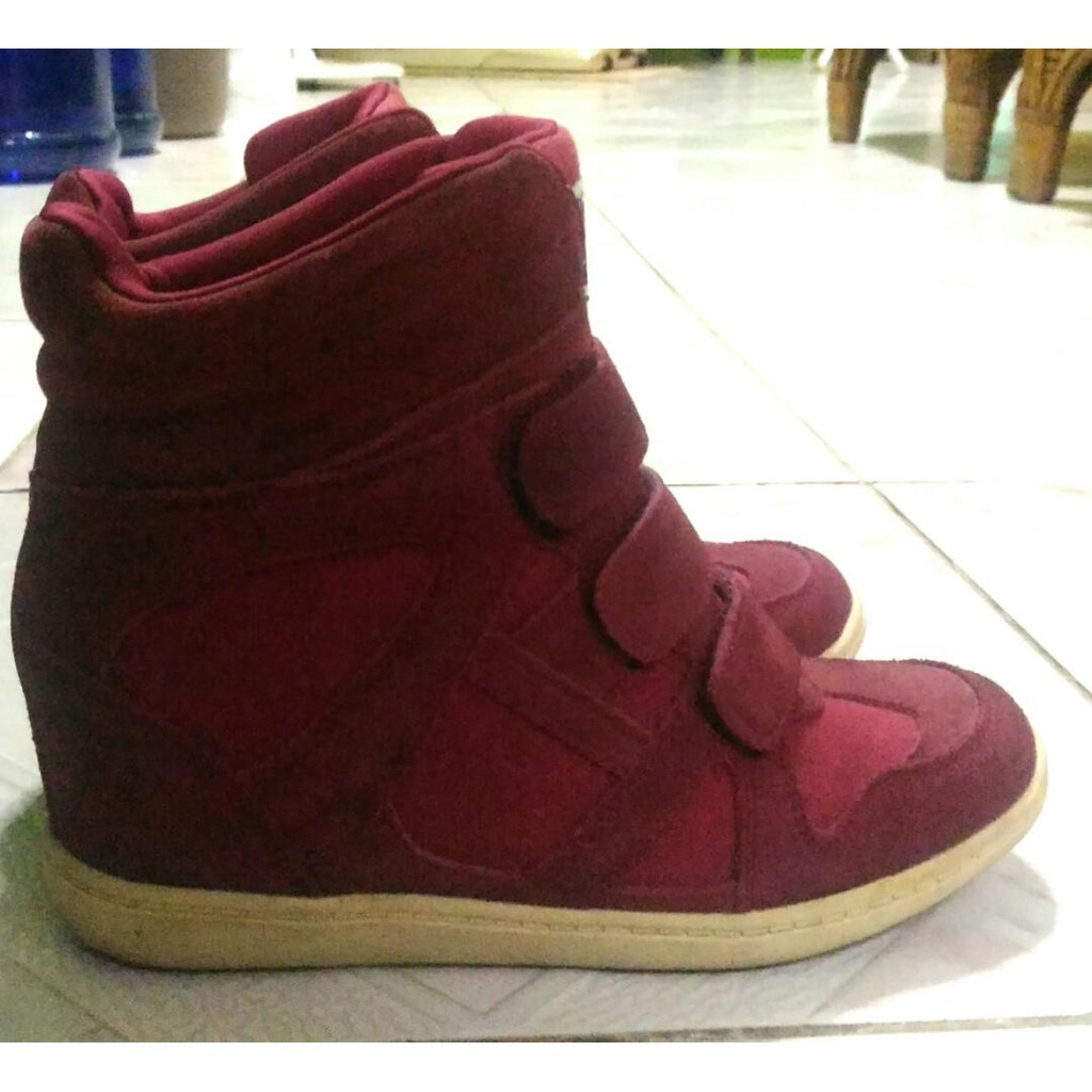skechers wedge shoes