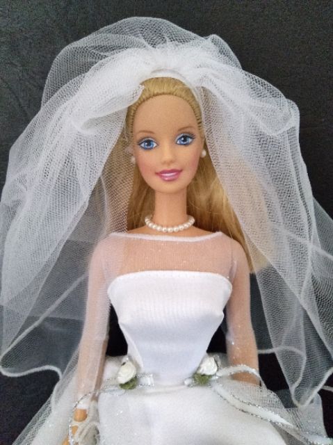 blushing bride barbie doll 1999