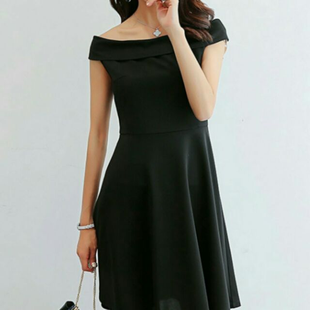 simple off shoulder gown