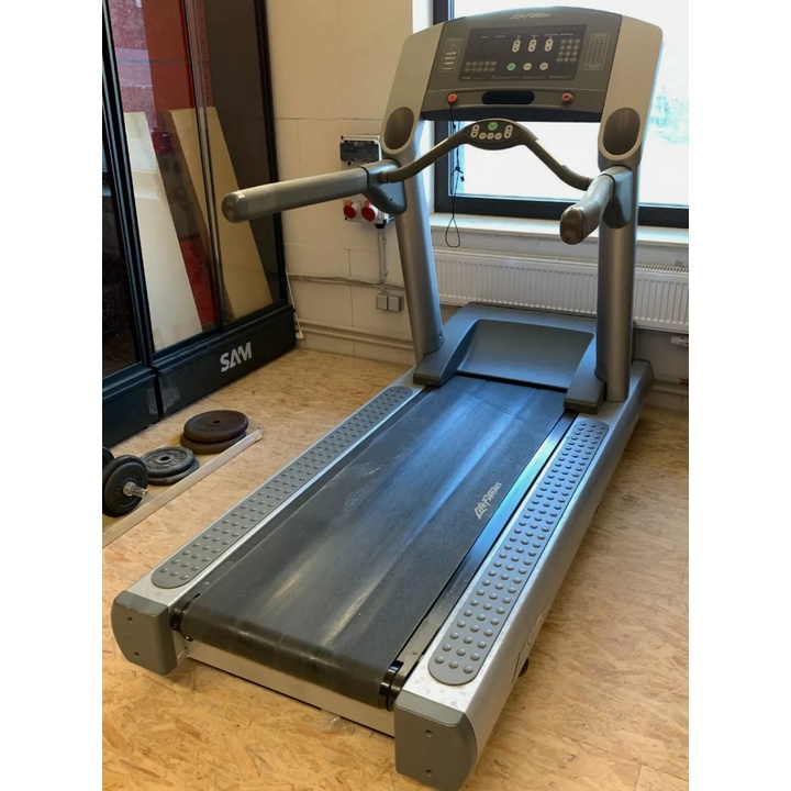Life Fitness 93t Treadmill Specifications Blog Dandk