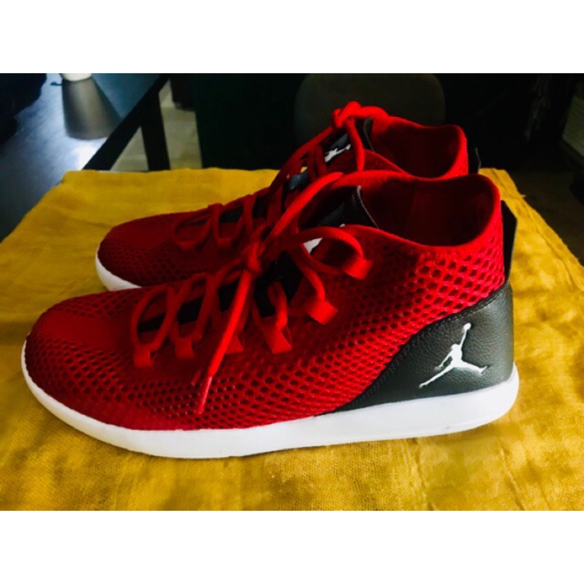 jordan reveal red