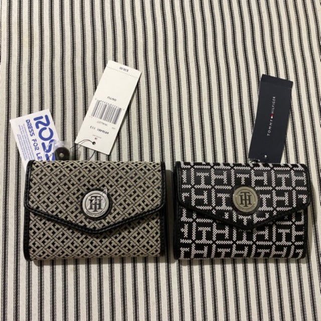 tommy hilfiger wallet womens price