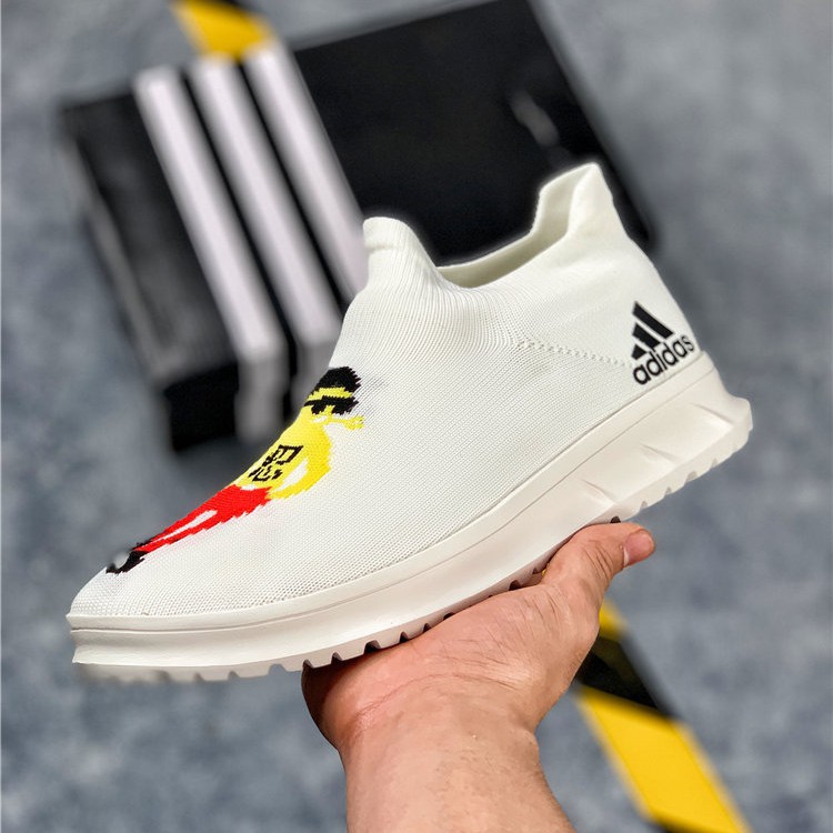 sports shoes adidas white