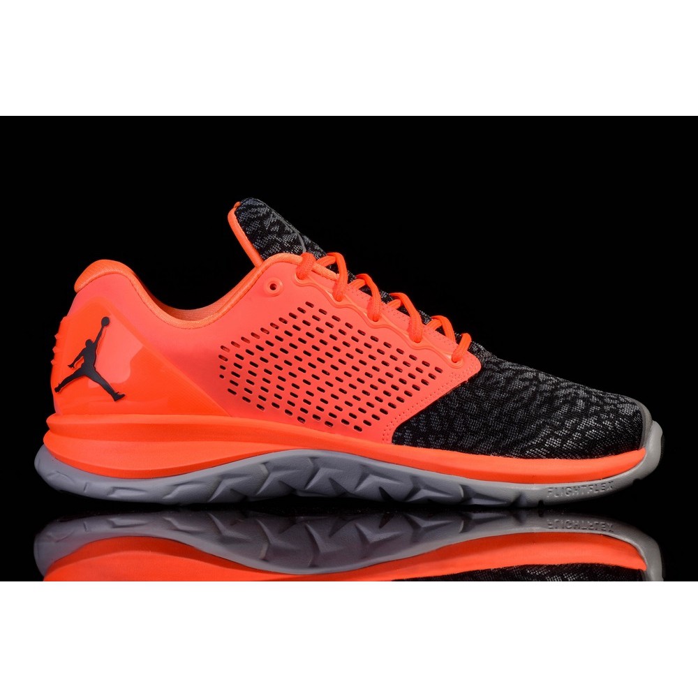 air jordan trainer st