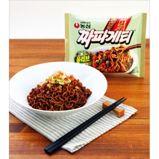 Nongshim Chapaghetti, Jjapaghetti, jjapagetti, Korean ramen - Olive ...