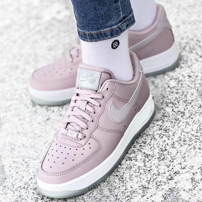 nike air force 1 07 ess