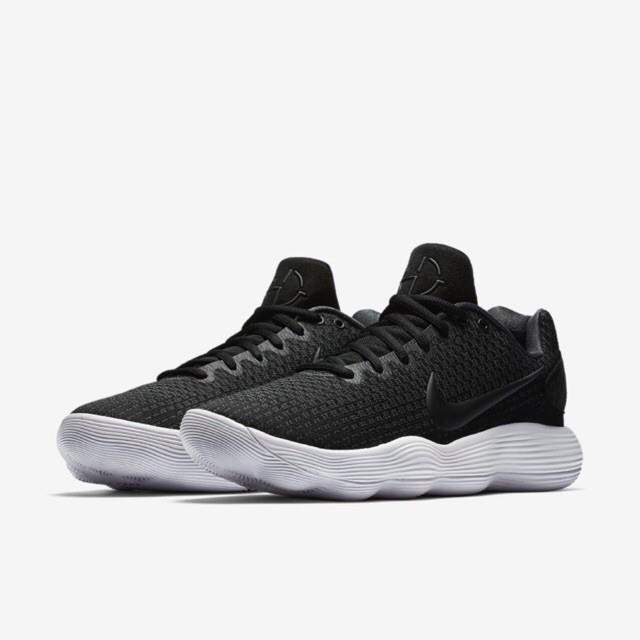 hyperdunk react low