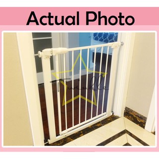 lockable baby gate