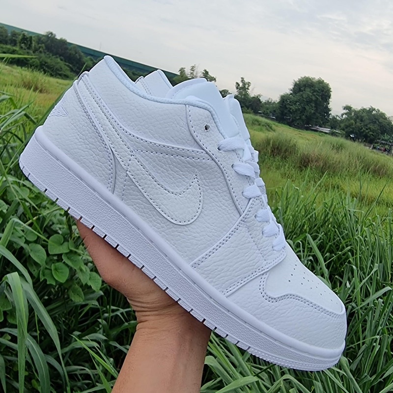 jordan 1 low cut triple white
