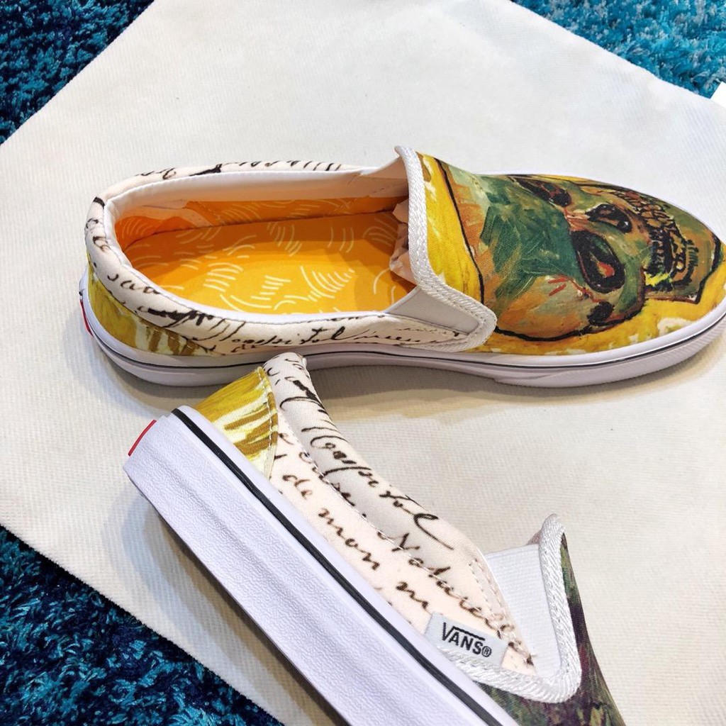 2019 New Vans men and women canvas shoes Low tops one color | Shopee  Philippines