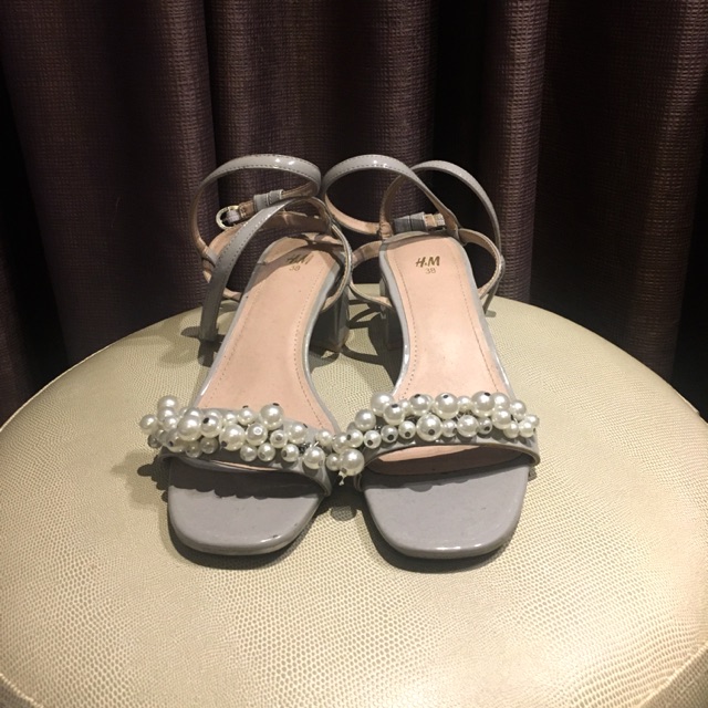 H&M Low Heel Pearl Sandals | Philippines
