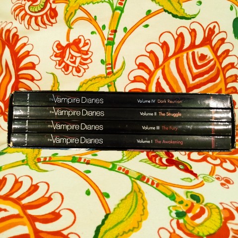 Download The Awakening / The Struggle (The Vampire Diaries, #1-2) Background