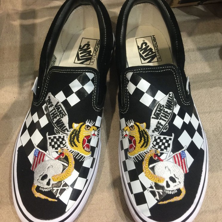 vans slip on metallica