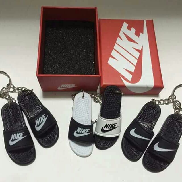 nike slides bag