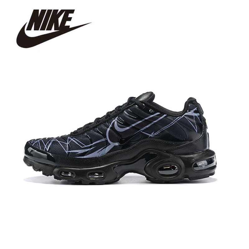 nike high sole shoes