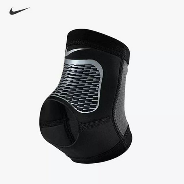 nikes with ankle support