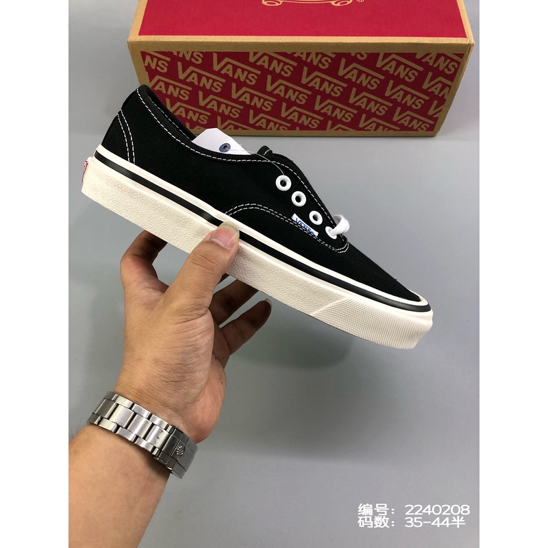 vans authentic black 35