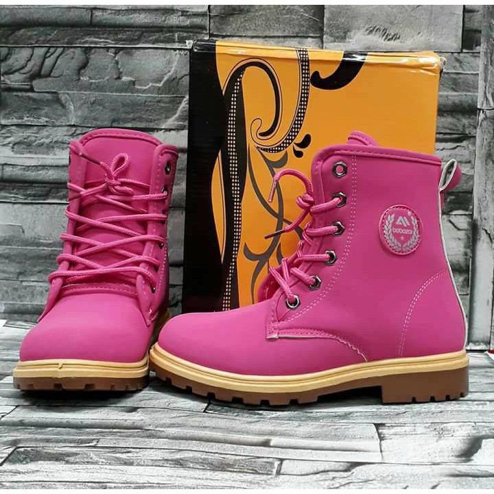 kids timberlands pink