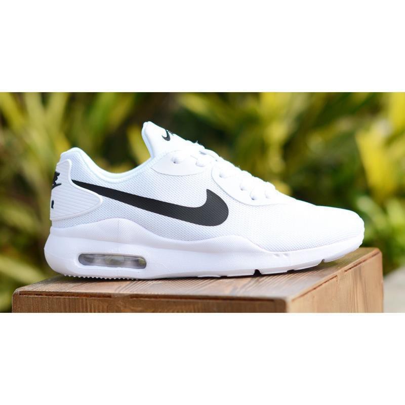 are nike air max oketo running shoes