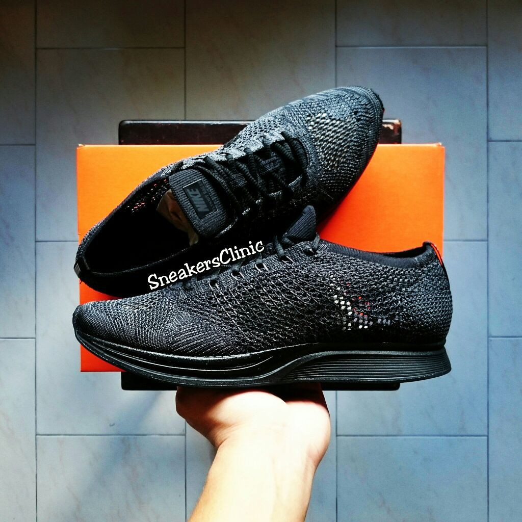 nike flyknit racer triple black