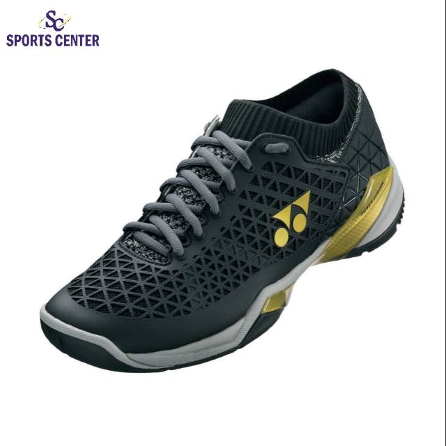 yonex power cushion plus