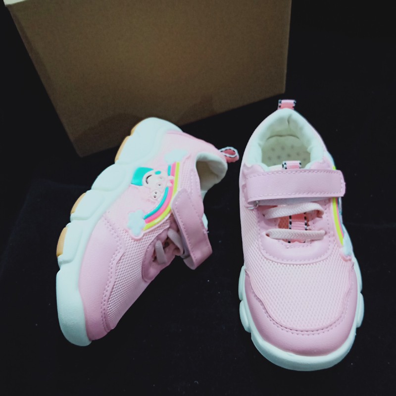 cute kids sneakers