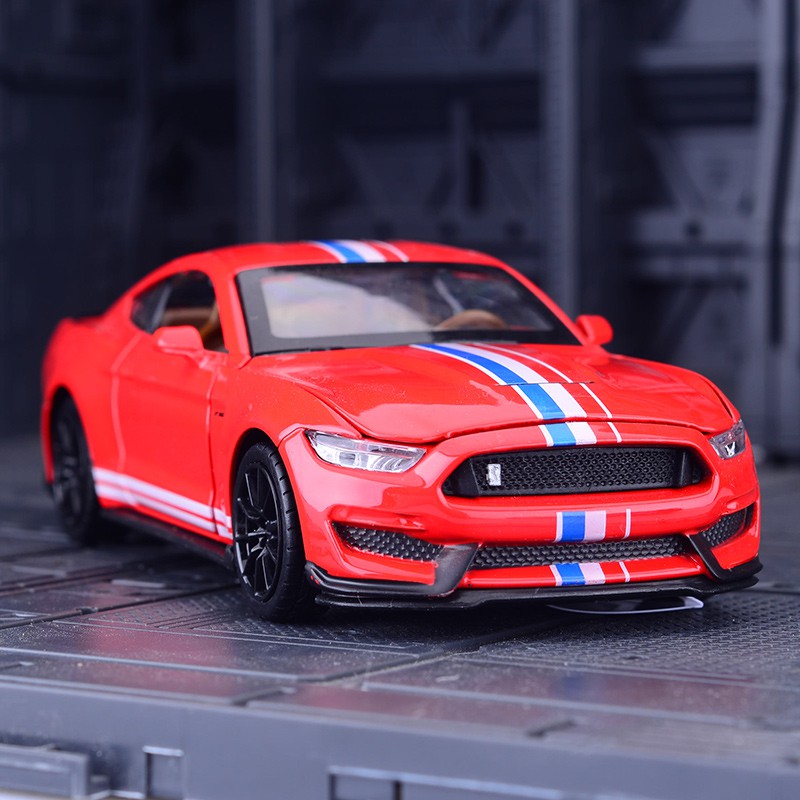 toy mustang