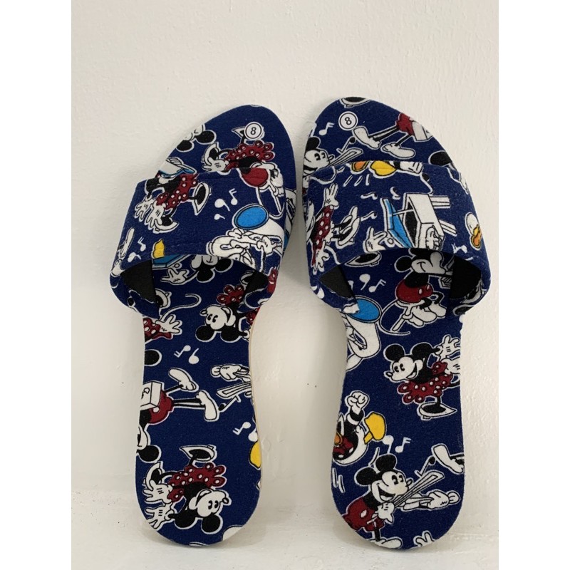mickey mouse house slippers for adults