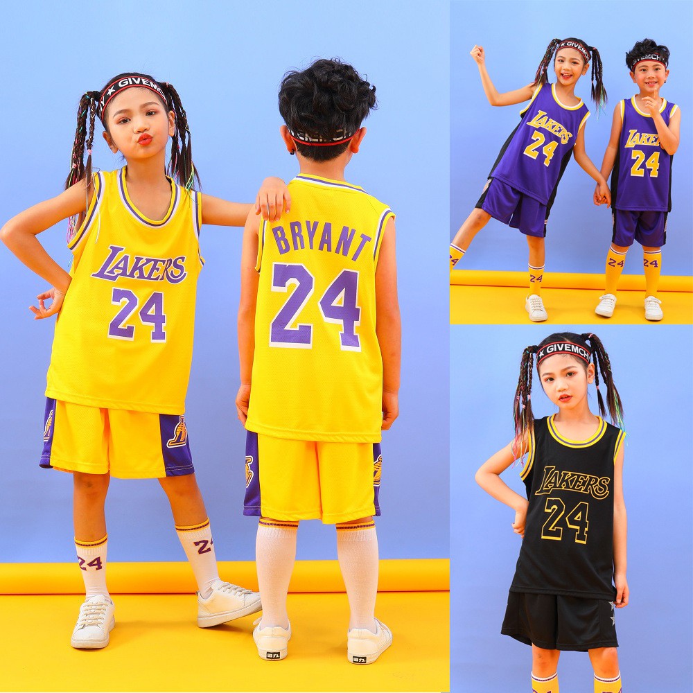 lakers jersey girl