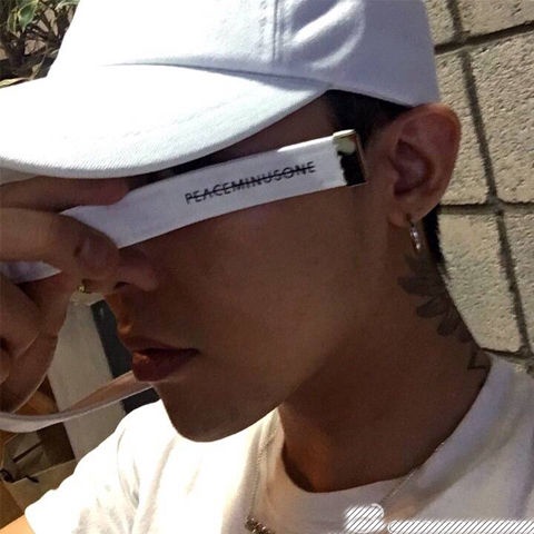 Hat female GD Quan Zhilong with the same PEACEMINUSONE letter long strap personality clip peaked ca