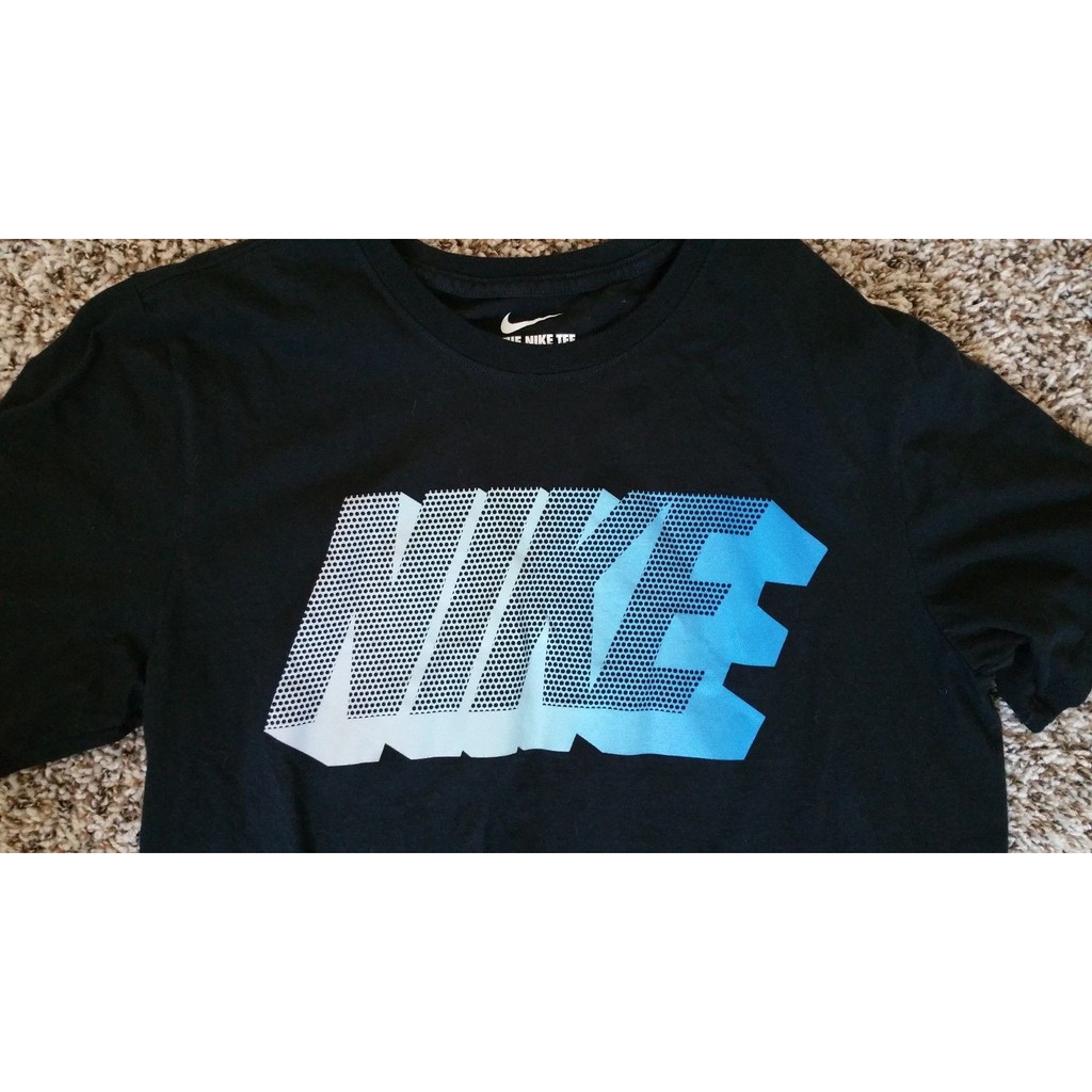 nike athletic cut t shirt