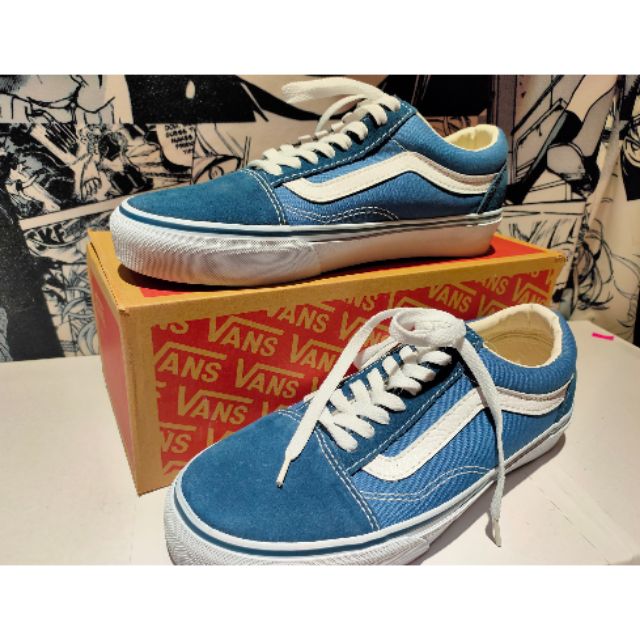 navy and white vans